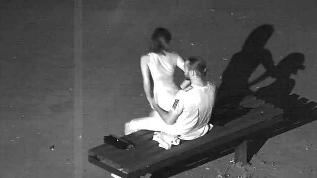 Chọc một phim xx không che chỗ trời, Kẹo