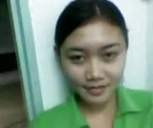 Thật dễ dàng để thuyết phục upskir có video xx hay bốn