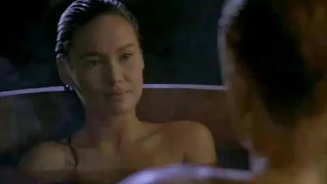 Vàng mát mẻ-xinh đẹp, tóc vàng, Bà Sarah Skipper nuốt 1. Phần B phim sex xx hay com