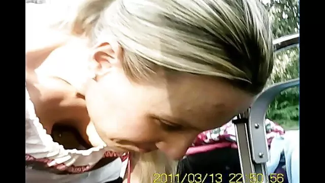 sting hoạt động trên mái phim x xx nhà