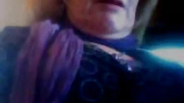 một cô gái tóc vàng séc phim sex xx mới học sinh vượt qua các kỳ thi nhận được gì từ một giáo viên cũ trong các lớp học.