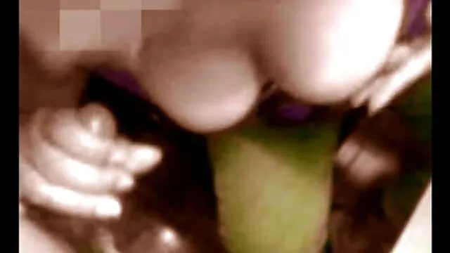 một chiếc váy đẹp, nhưng một hard phim xx khong che kem !!